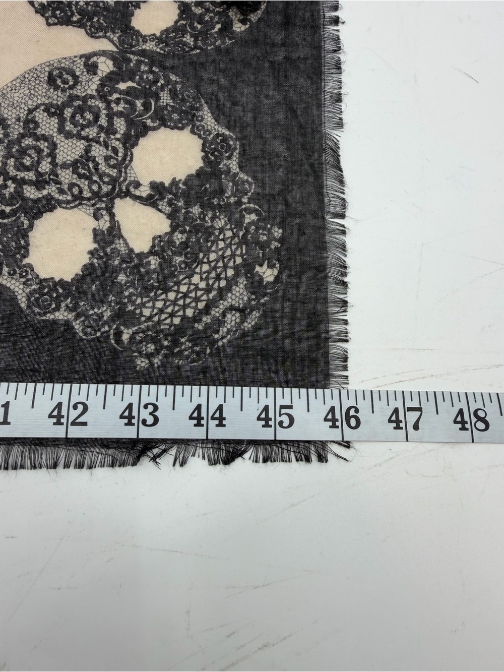 Black Beige Lace Skull Print Oversized Square Scarf Gothic - Picture 6 of 7